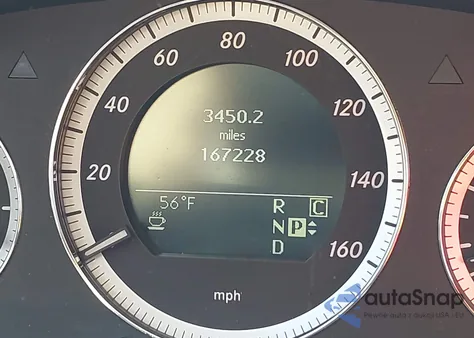 2010 Mercedes-Benz E 350 из США, поврежденный, VIN WDDHF5GB9AA045445